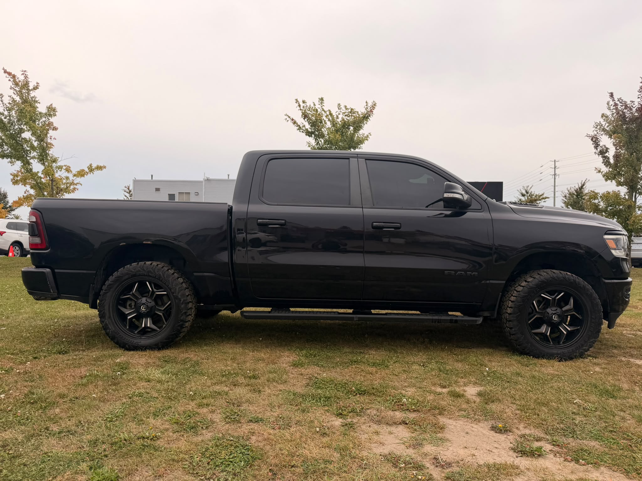 2019 RAM 1500 SPORT